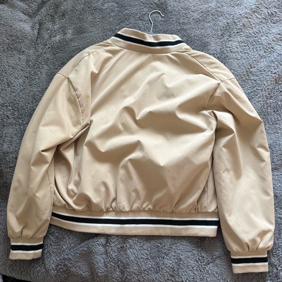 Edikted Women’s Reckless Tan Bomber Jacket Size S - Picture 3 of 4